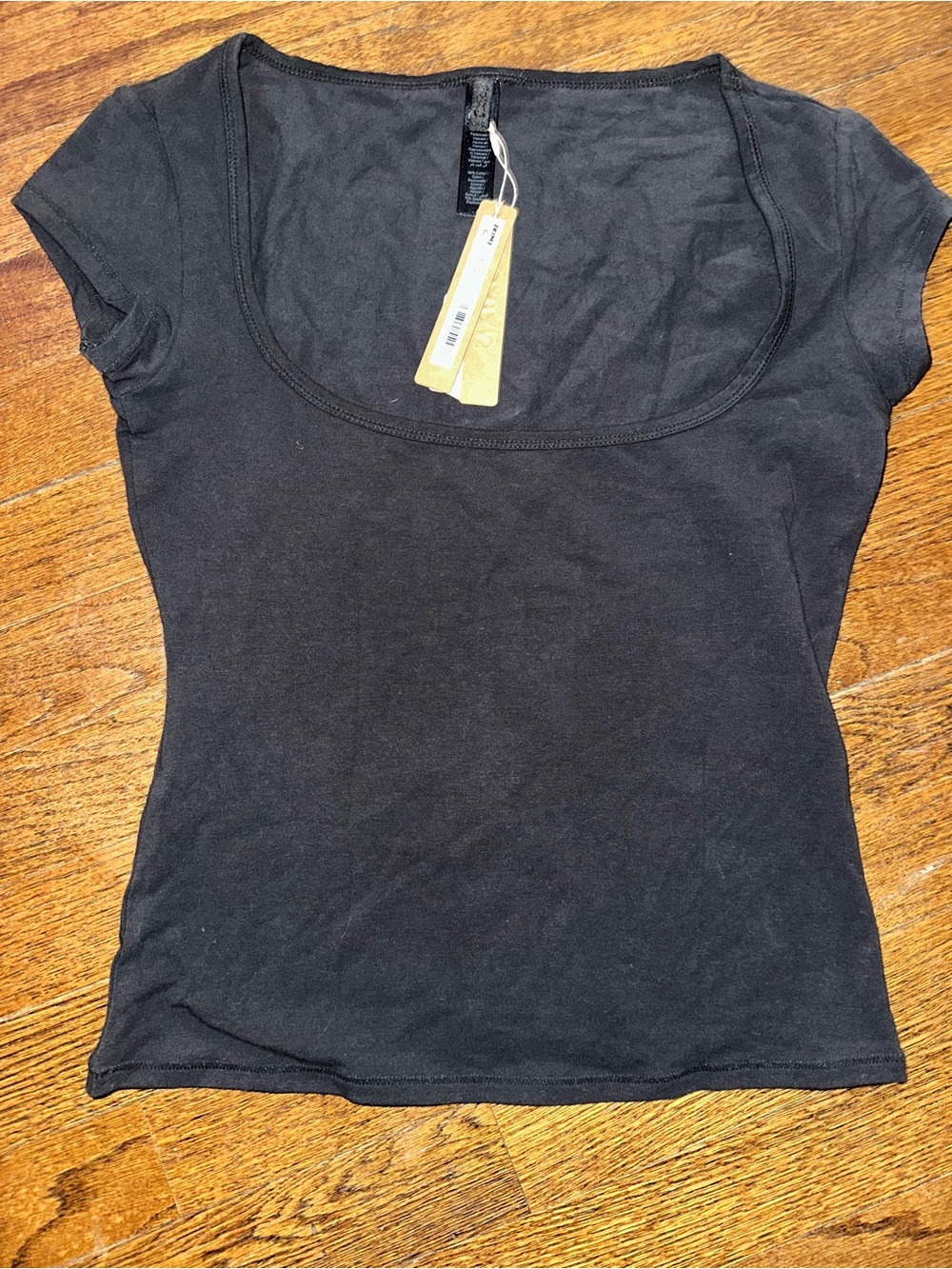 SKIMS Cotton Jersey Short Sleeve Scoop Neck Tee SS-STT-8025W - NWT Small - Picture 6 of 7